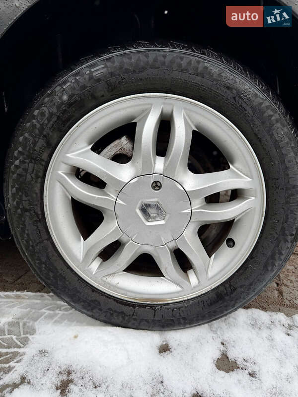 Хетчбек Renault Clio 2007 в Луцьку