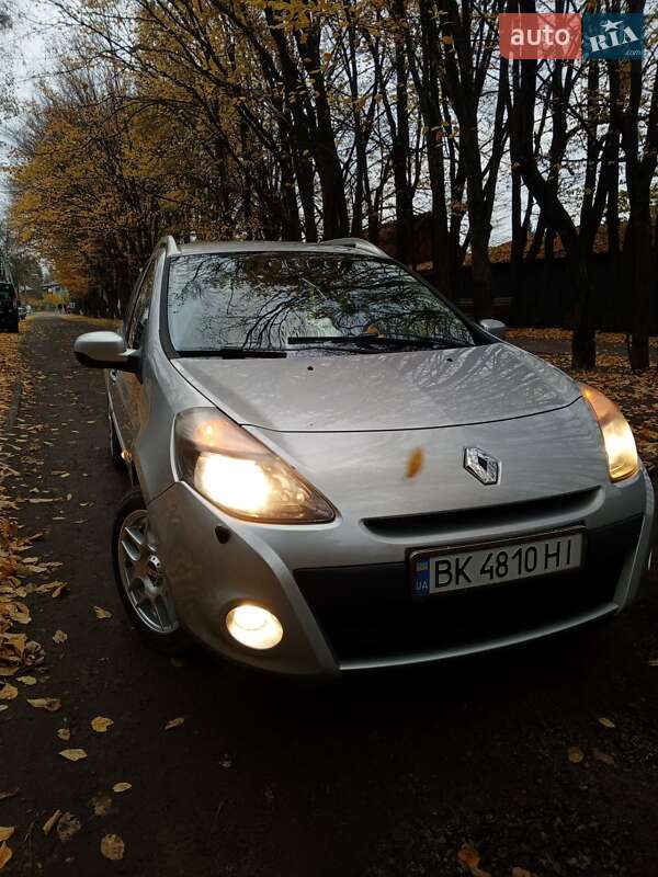Универсал Renault Clio 2012 в Рокитном