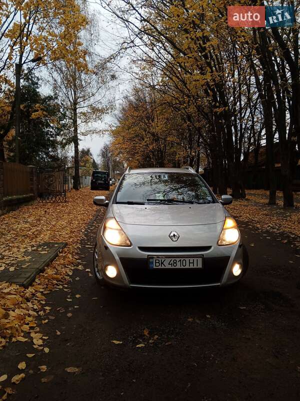 Универсал Renault Clio 2012 в Рокитном