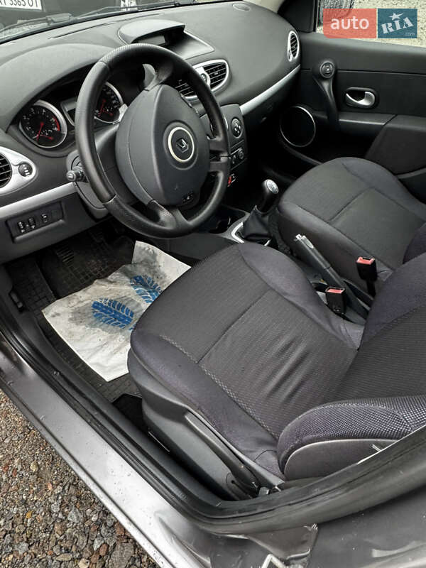 Хэтчбек Renault Clio 2009 в Белой Церкви