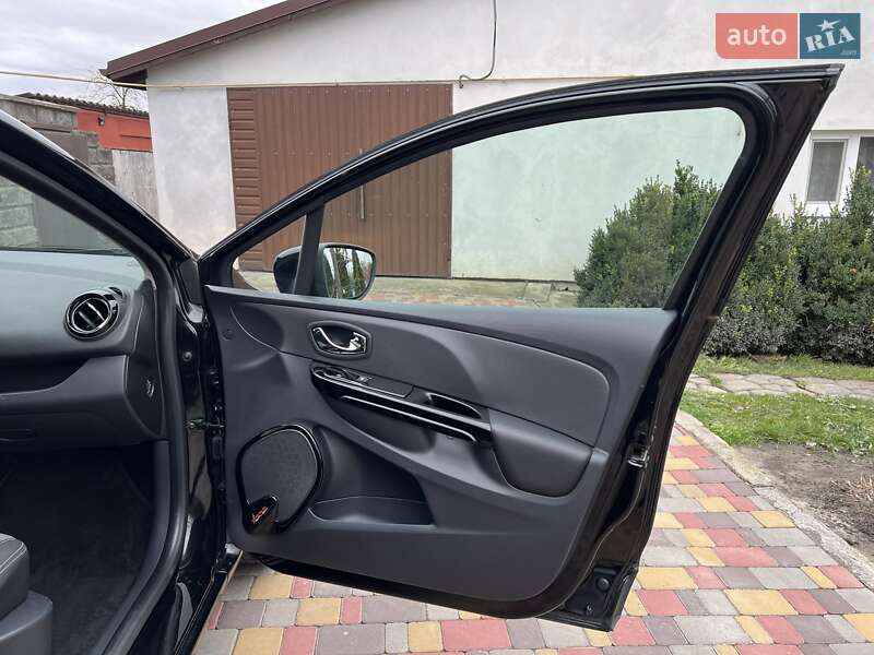 Универсал Renault Clio 2013 в Ровно