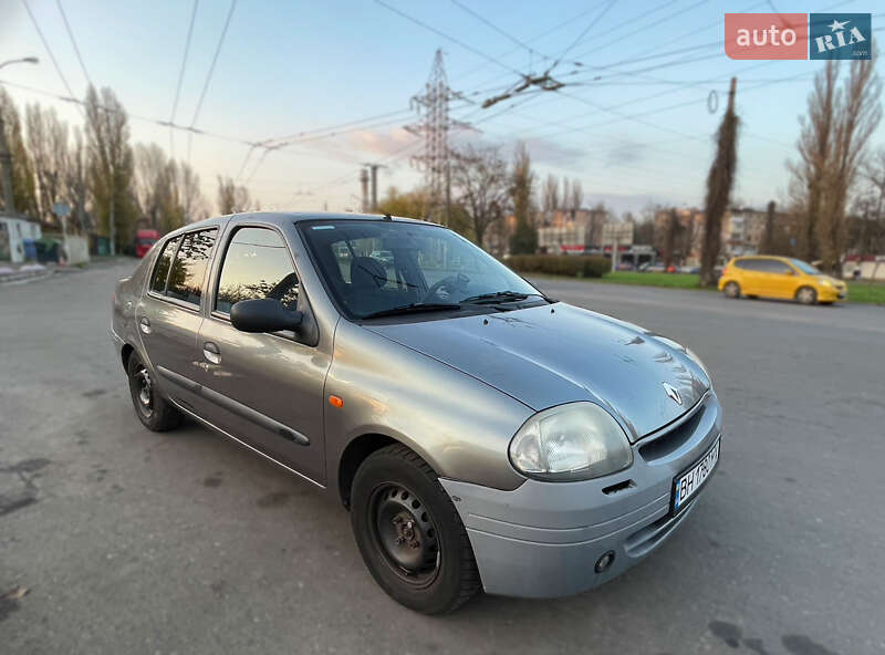 Хэтчбек Renault Clio 2001 в Одессе