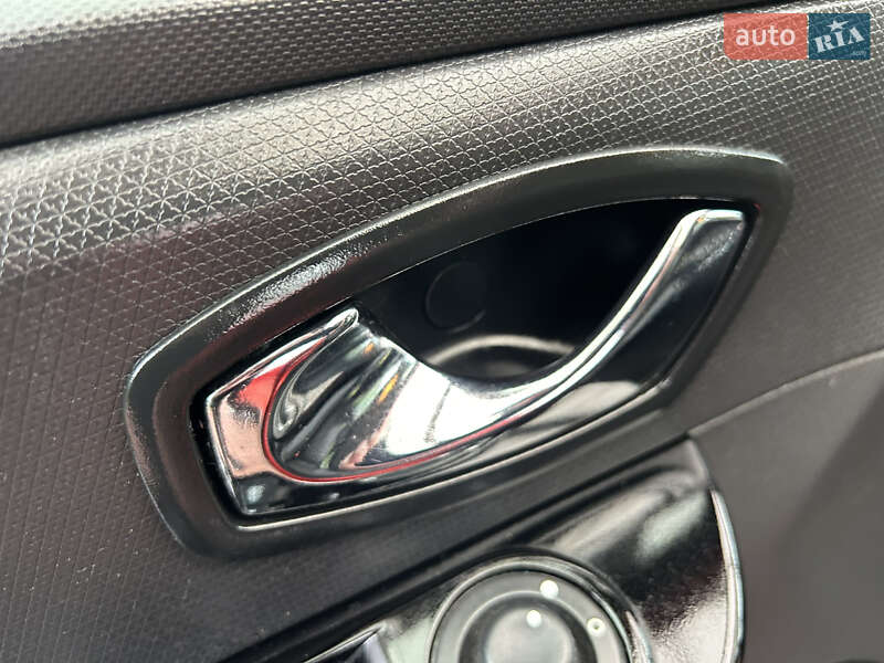 Хетчбек Renault Clio 2015 в Білій Церкві фото 42 Хетчбек Renault Clio 2015 в Білій Церкві