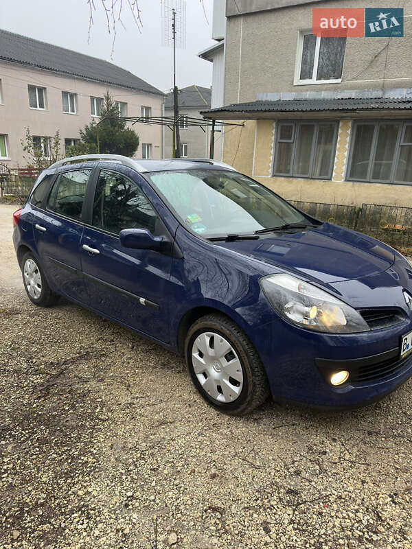 Универсал Renault Clio 2008 в Збараже
