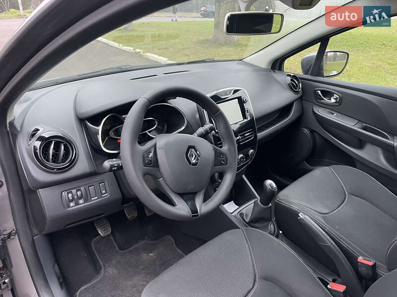 Универсал Renault Clio 2013 в Ровно фото 9 Универсал Renault Clio 2013 в Ровно