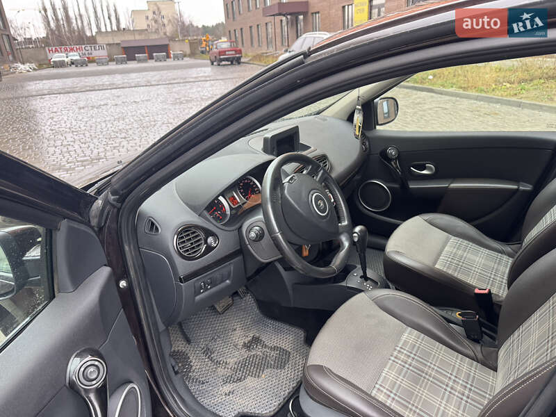 Хетчбек Renault Clio 2011 в Острозі фото 7 Хетчбек Renault Clio 2011 в Острозі