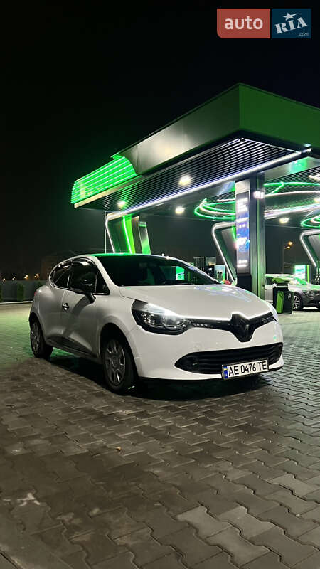 Хэтчбек Renault Clio 2016 в Днепре фото 98 Хэтчбек Renault Clio 2016 в Днепре