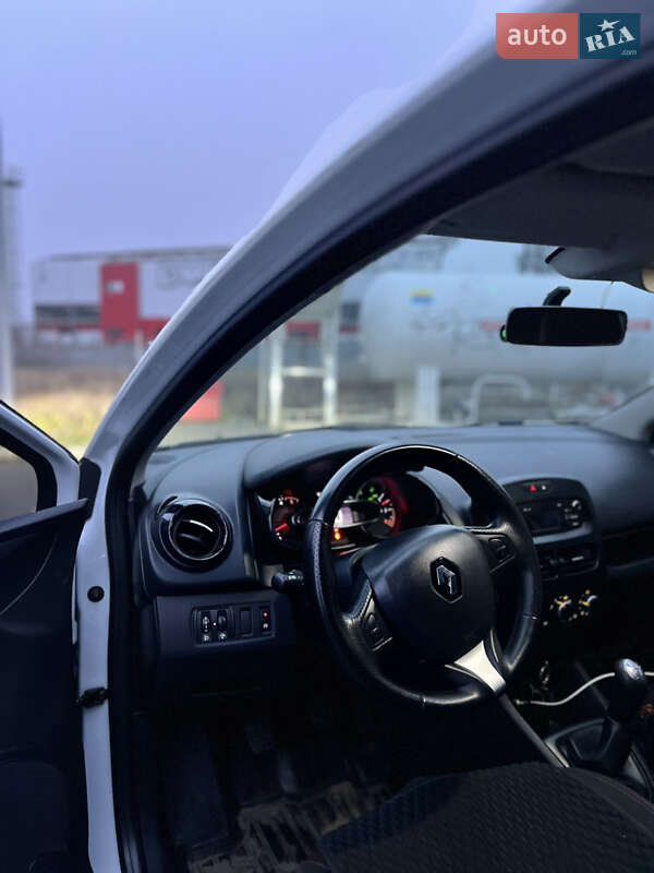 Хэтчбек Renault Clio 2016 в Днепре фото 63 Хэтчбек Renault Clio 2016 в Днепре