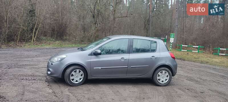 Хетчбек Renault Clio 2012 в Києві