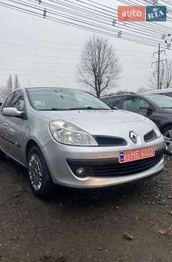 Хетчбек Renault Clio 2006 в Луцьку