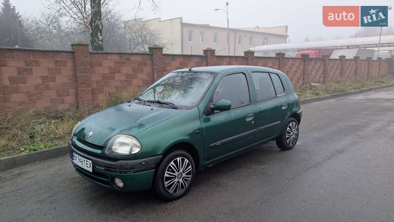 Renault Clio 2000