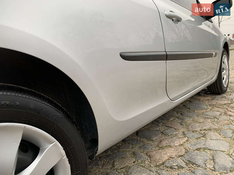 Хетчбек Renault Clio 2008 в Білій Церкві фото 15 Хетчбек Renault Clio 2008 в Білій Церкві