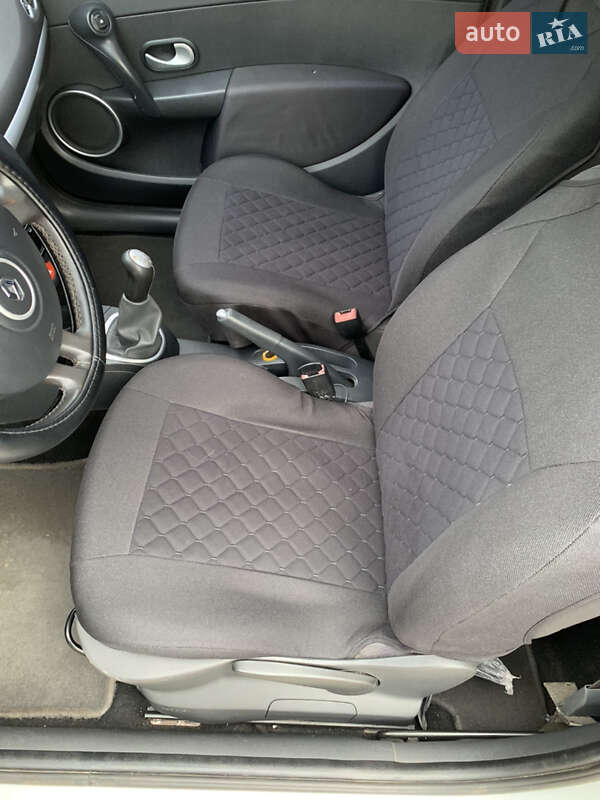 Хетчбек Renault Clio 2008 в Білій Церкві фото 20 Хетчбек Renault Clio 2008 в Білій Церкві