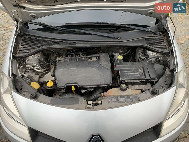 Хетчбек Renault Clio 2008 в Білій Церкві фото 24 Хетчбек Renault Clio 2008 в Білій Церкві