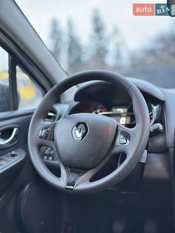 Хэтчбек Renault Clio 2016 в Черновцах