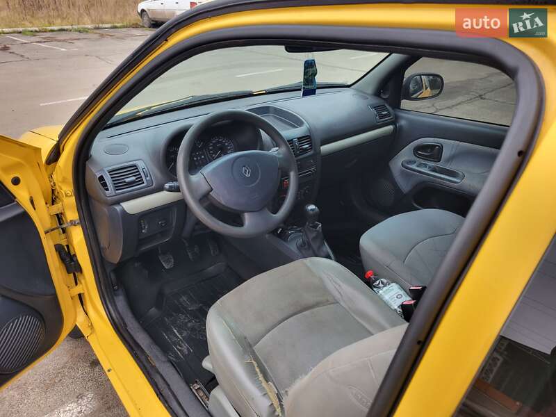 Хэтчбек Renault Clio 2001 в Сумах фото 9 Хэтчбек Renault Clio 2001 в Сумах