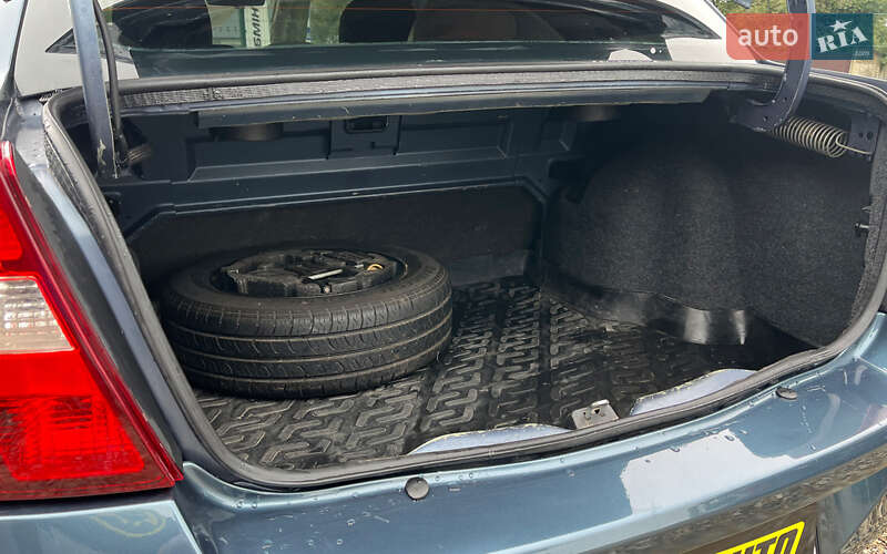 Седан Renault Clio 2008 в Коломые