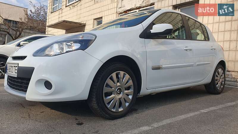 Хэтчбек Renault Clio 2012 в Киеве фото 6 Хэтчбек Renault Clio 2012 в Киеве
