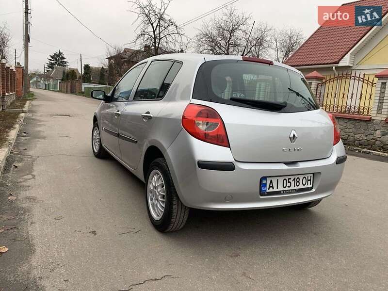 Хэтчбек Renault Clio 2009 в Белой Церкви