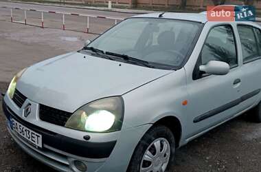 Хетчбек Renault Clio 2003 в Кропивницькому