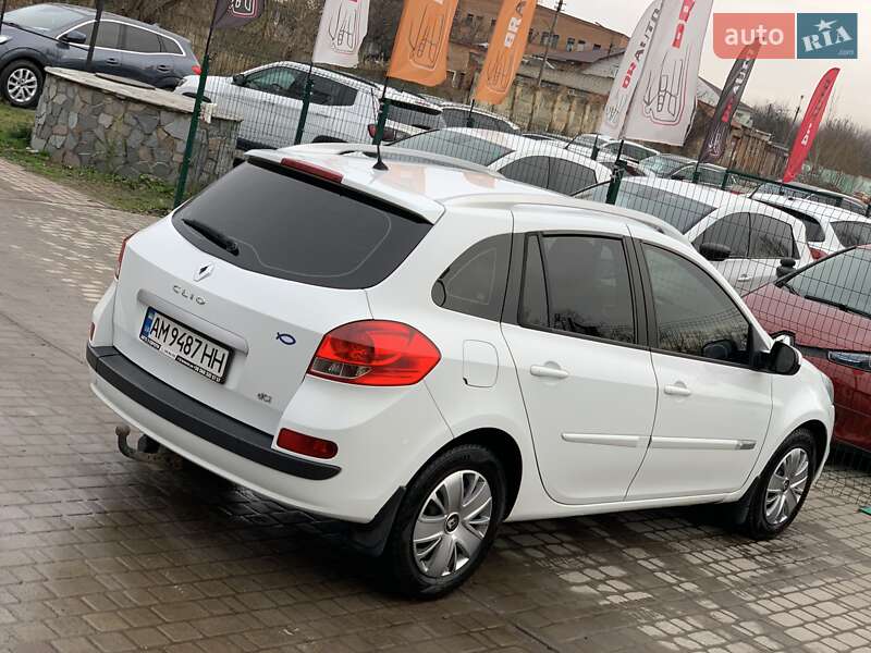Хэтчбек Renault Clio 2012 в Бердичеве