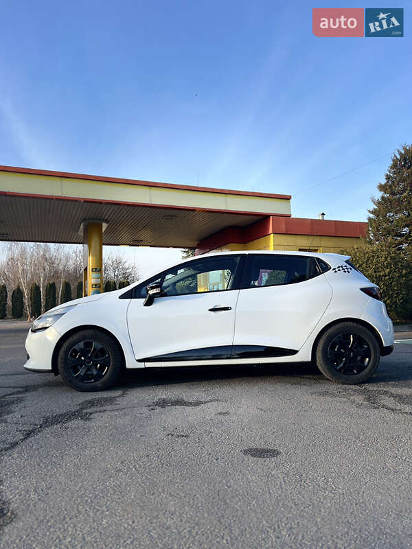 Хэтчбек Renault Clio 2014 в Луцке