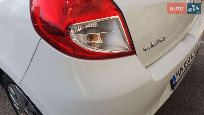 Хэтчбек Renault Clio 2012 в Киеве