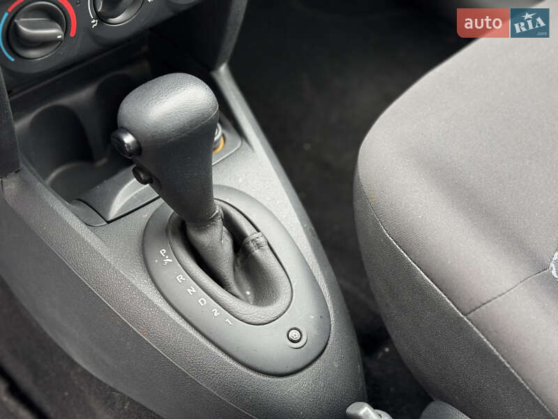 Седан Renault Clio 2008 в Виннице фото 22 Седан Renault Clio 2008 в Виннице