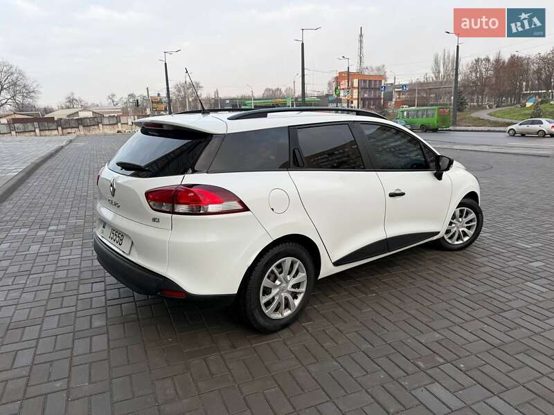 Универсал Renault Clio 2017 в Днепре