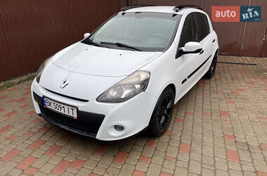Хетчбек Renault Clio 2011 в Рівному