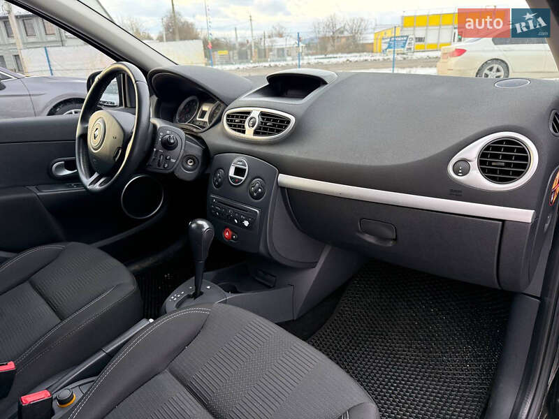 Хэтчбек Renault Clio 2011 в Коломые фото 21 Хэтчбек Renault Clio 2011 в Коломые