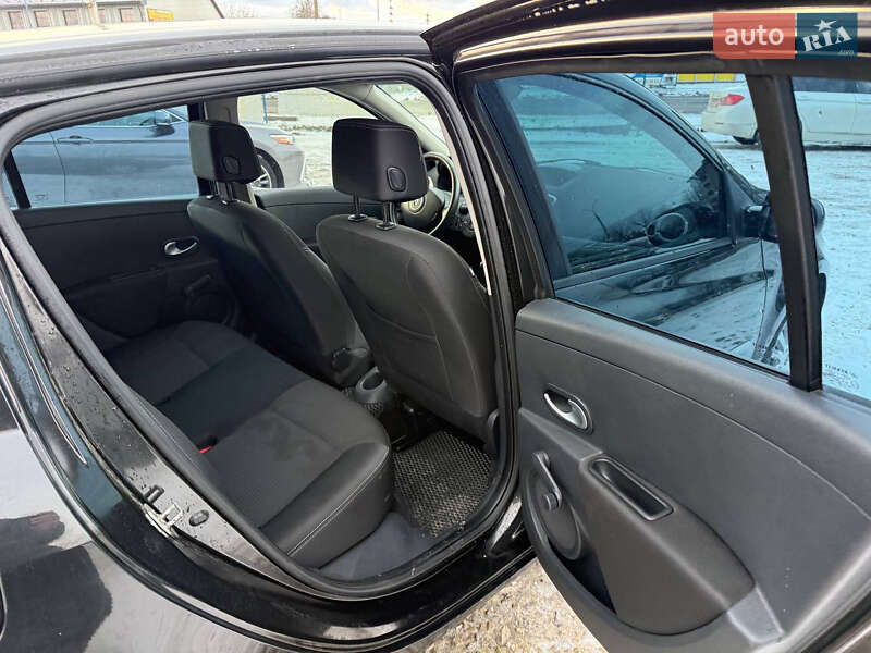 Хэтчбек Renault Clio 2011 в Коломые фото 25 Хэтчбек Renault Clio 2011 в Коломые