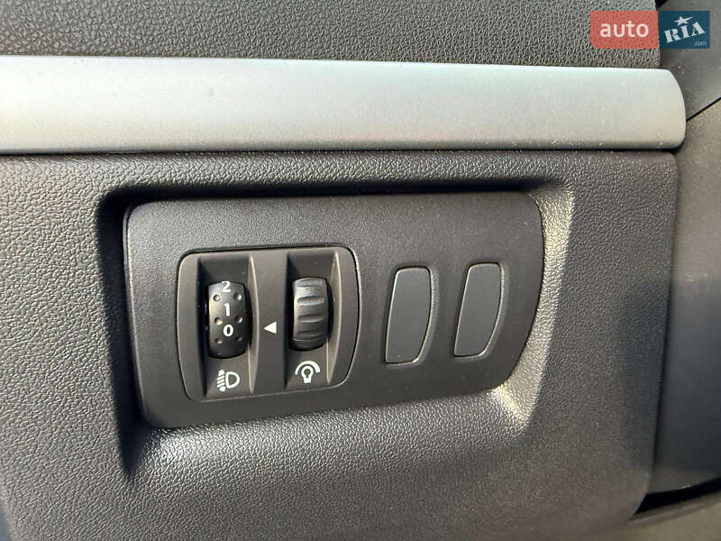 Хэтчбек Renault Clio 2011 в Коломые фото 30 Хэтчбек Renault Clio 2011 в Коломые