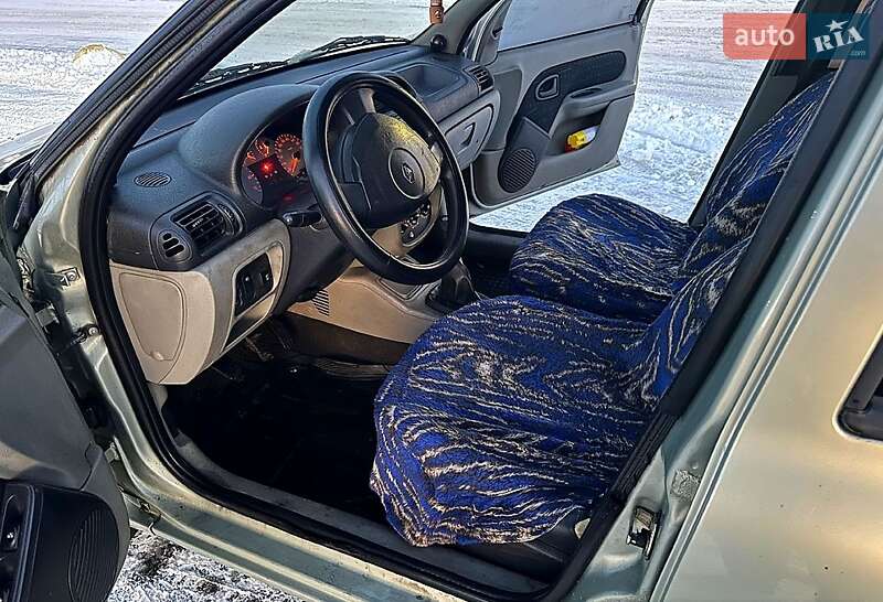 Хетчбек Renault Clio 2004 в Києві