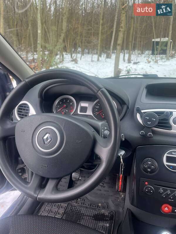 Універсал Renault Clio 2009 в Бродах