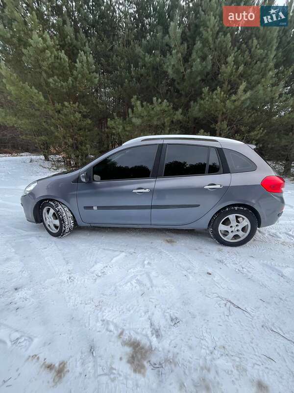 Універсал Renault Clio 2009 в Бродах