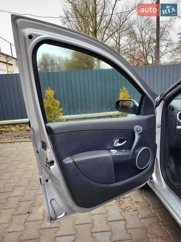 Универсал Renault Clio 2008 в Тернополе