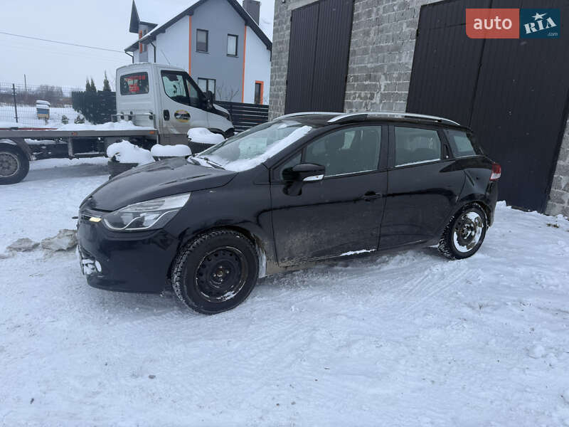Универсал Renault Clio 2015 в Городке