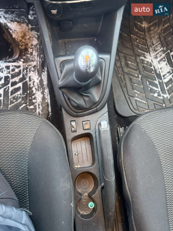 Универсал Renault Clio 2015 в Городке