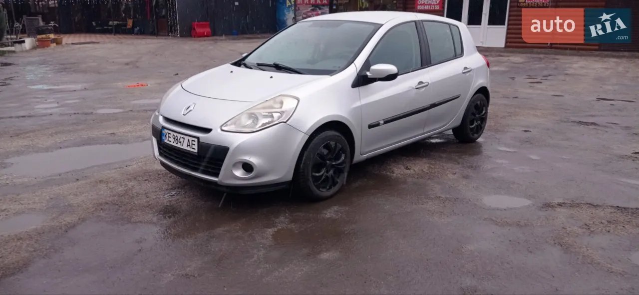2011 Renault Clio - мініатюра 31