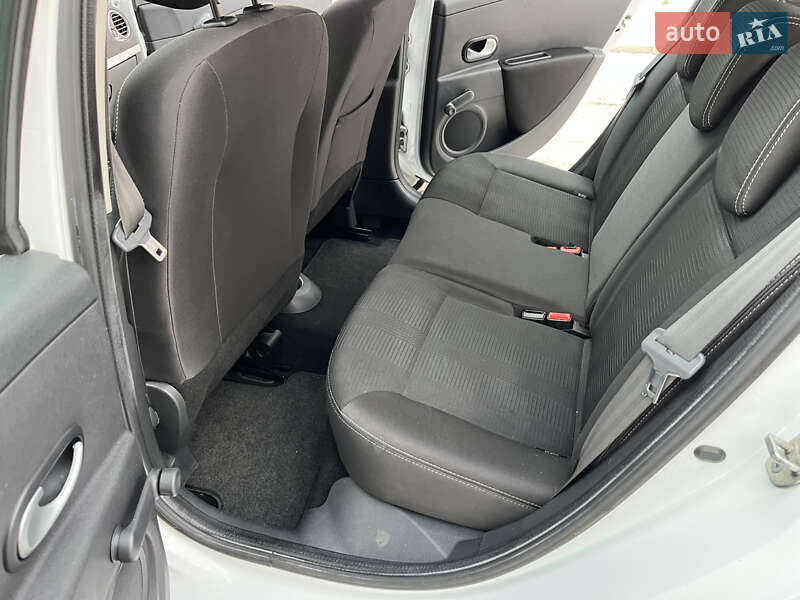 Универсал Renault Clio 2010 в Шепетовке