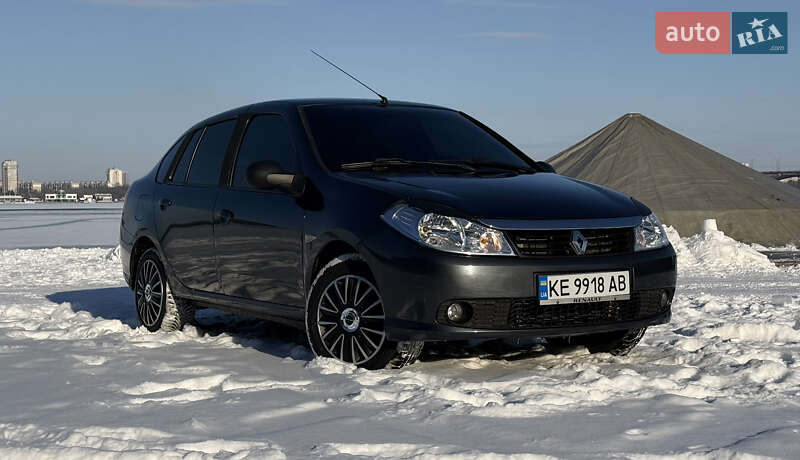 Хэтчбек Renault Clio 2013 в Днепре