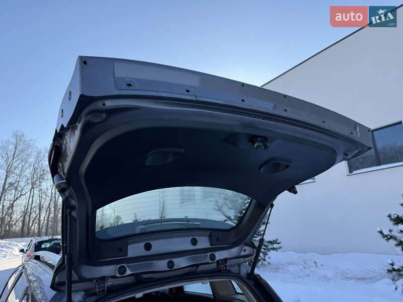 Универсал Renault Clio 2015 в Луцке