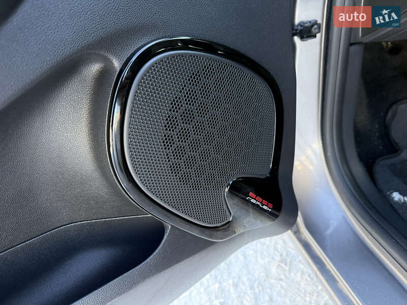 Универсал Renault Clio 2015 в Луцке