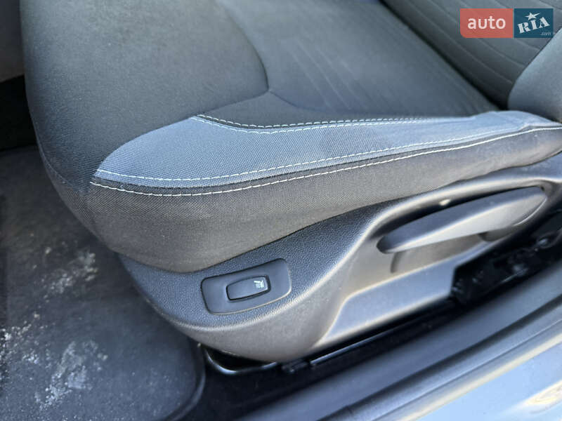 Универсал Renault Clio 2015 в Луцке