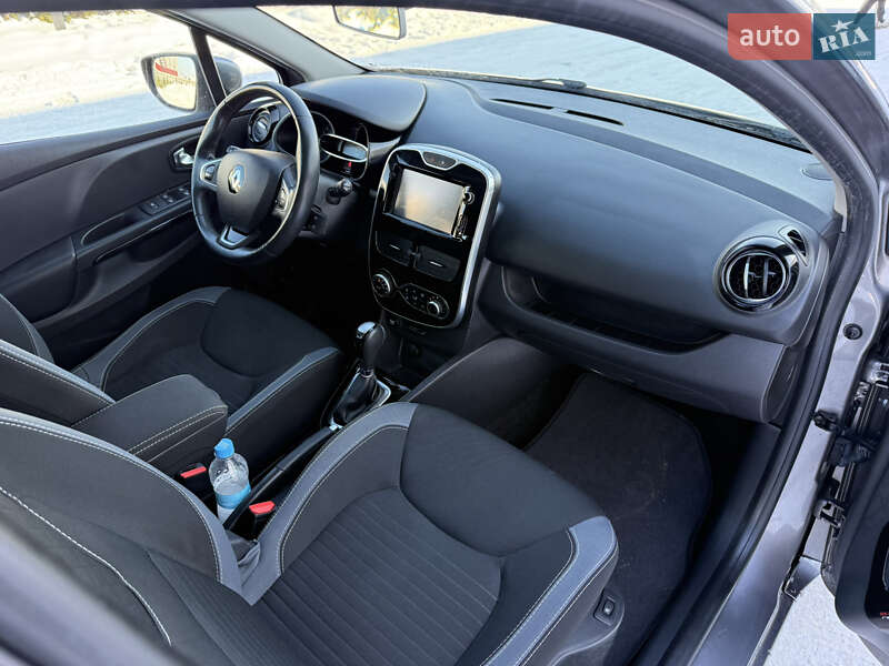 Универсал Renault Clio 2015 в Луцке
