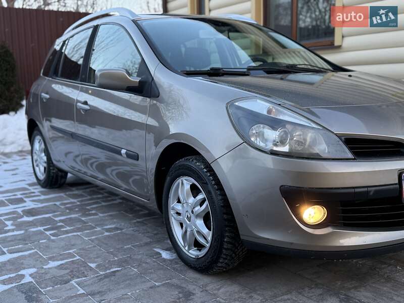 Універсал Renault Clio 2008 в Сарнах