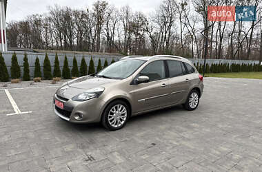 Універсал Renault Clio 2010 в Луцьку