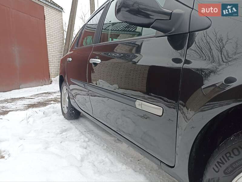 Универсал Renault Clio 2009 в Сумах