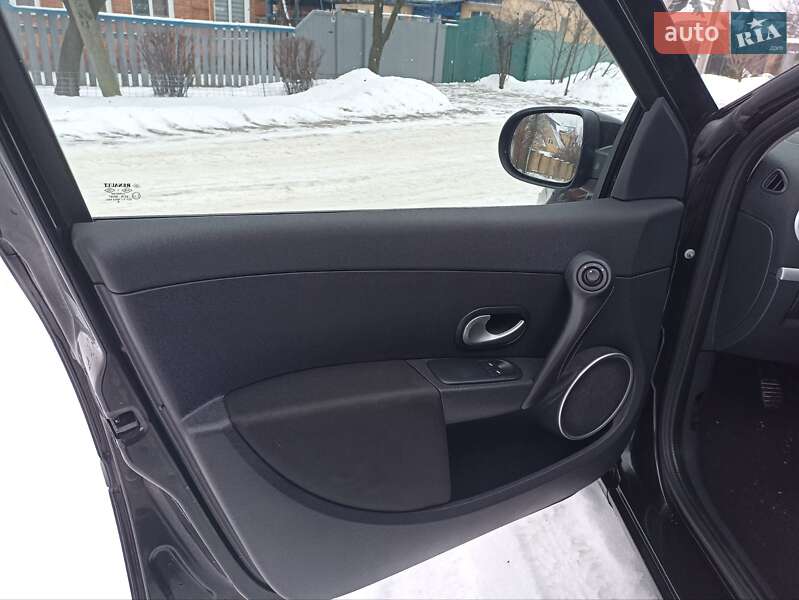 Универсал Renault Clio 2009 в Сумах